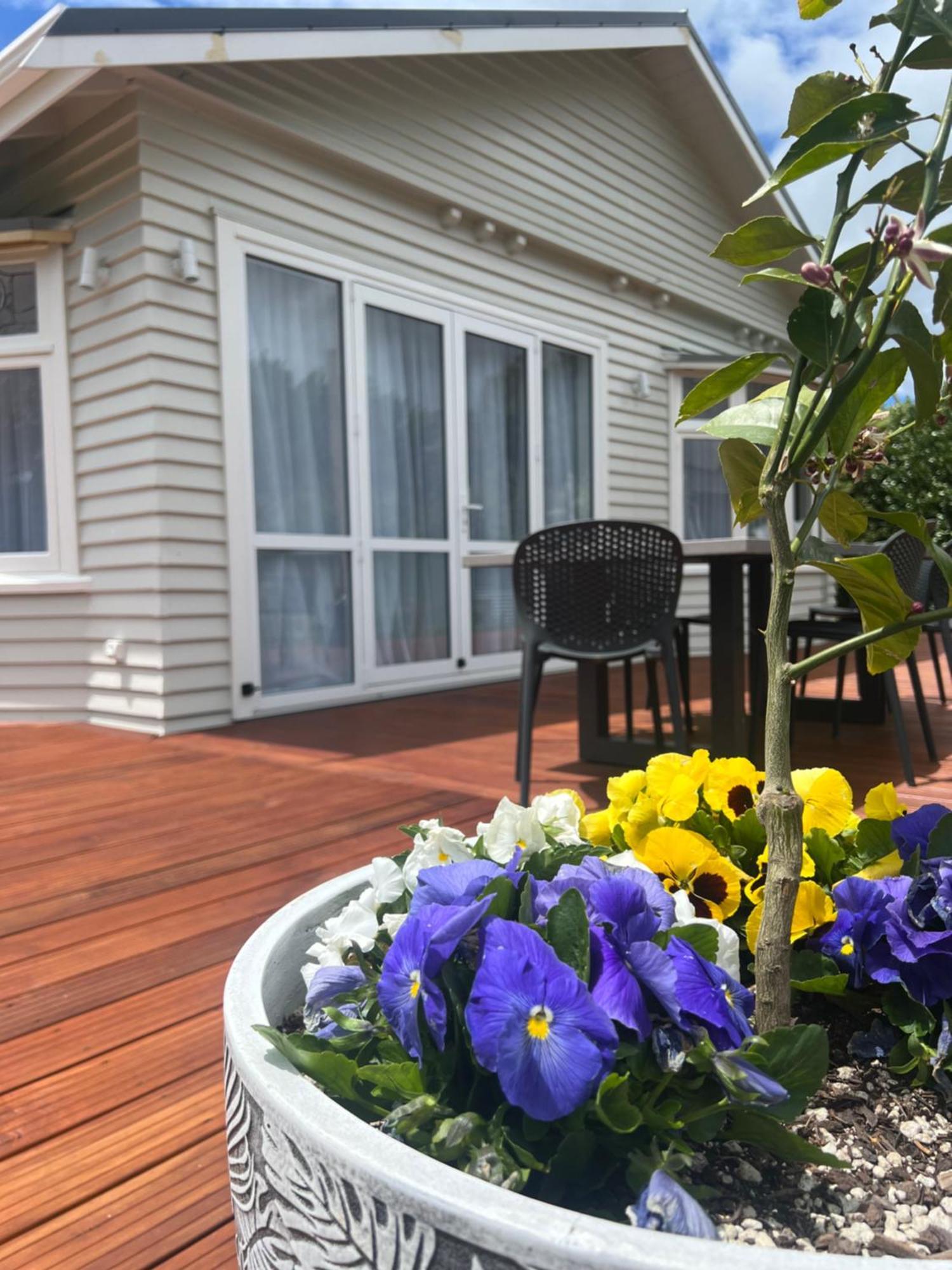 Pinot Villas Martinborough Esterno foto