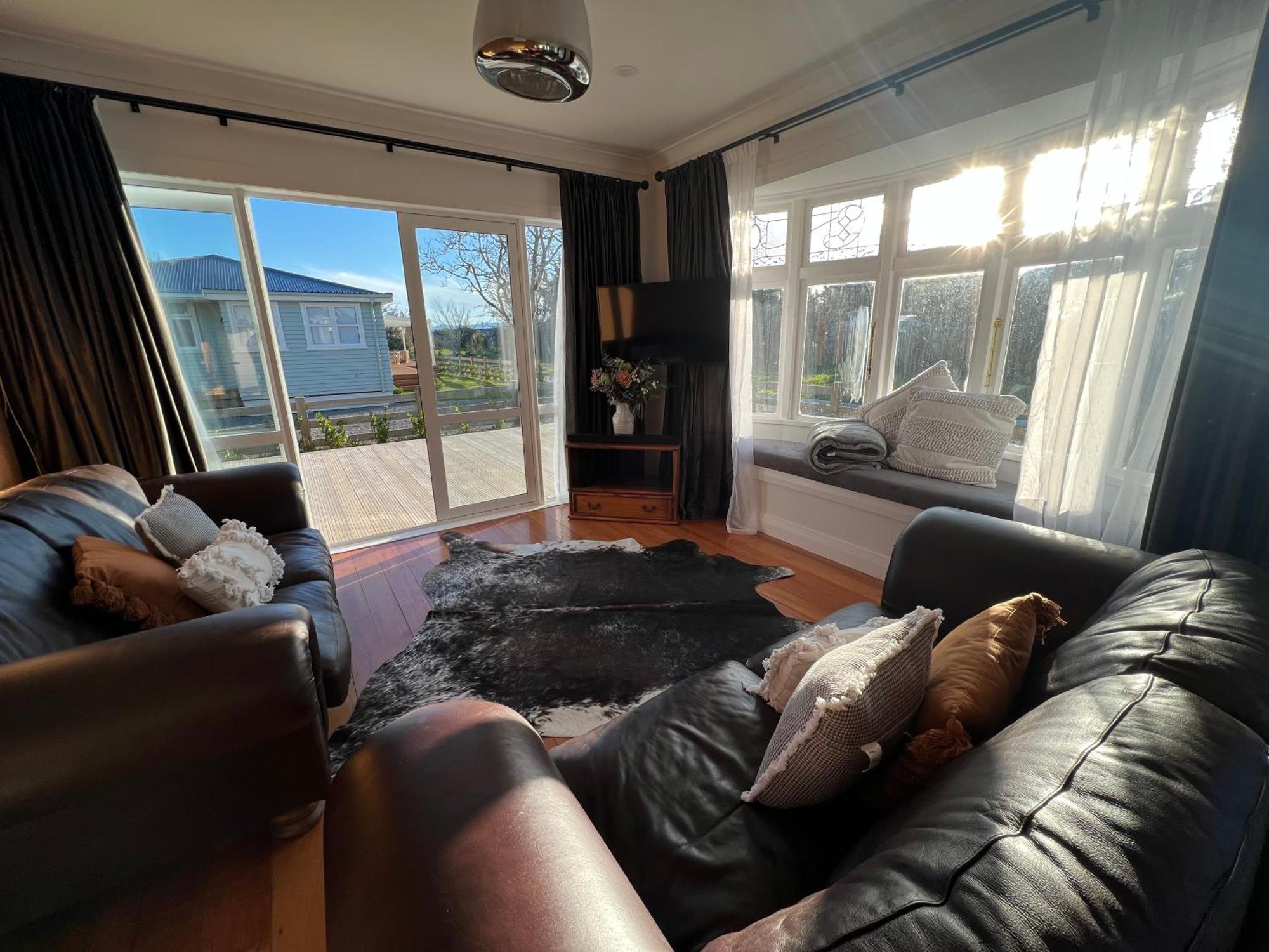 Pinot Villas Martinborough Esterno foto