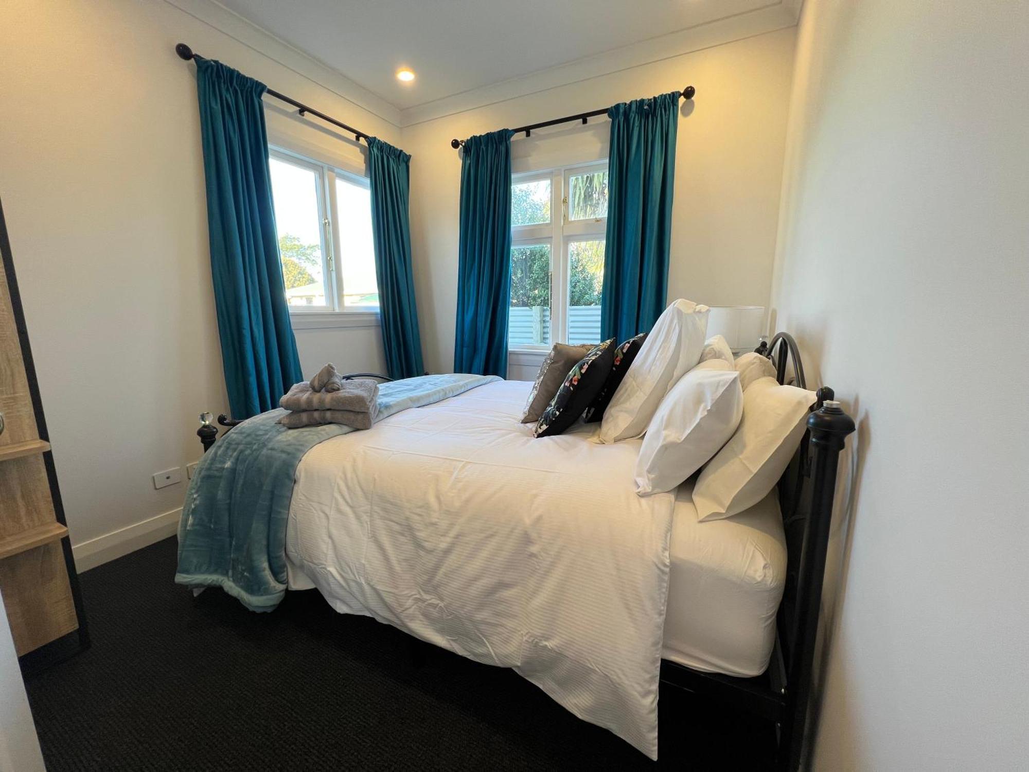 Pinot Villas Martinborough Esterno foto