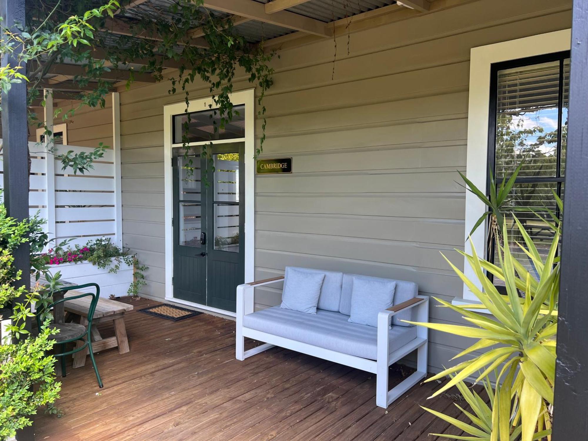 Pinot Villas Martinborough Esterno foto