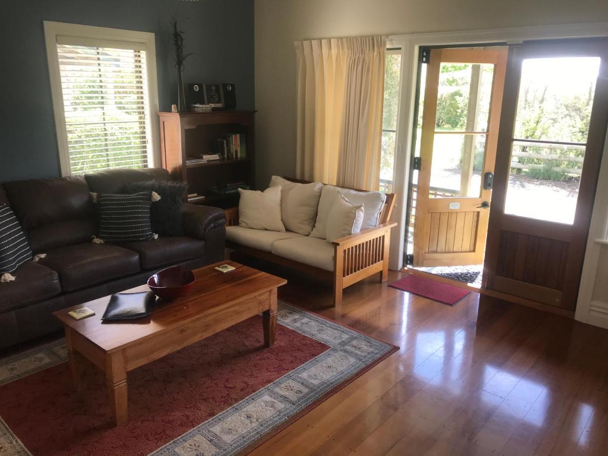 Pinot Villas Martinborough Esterno foto